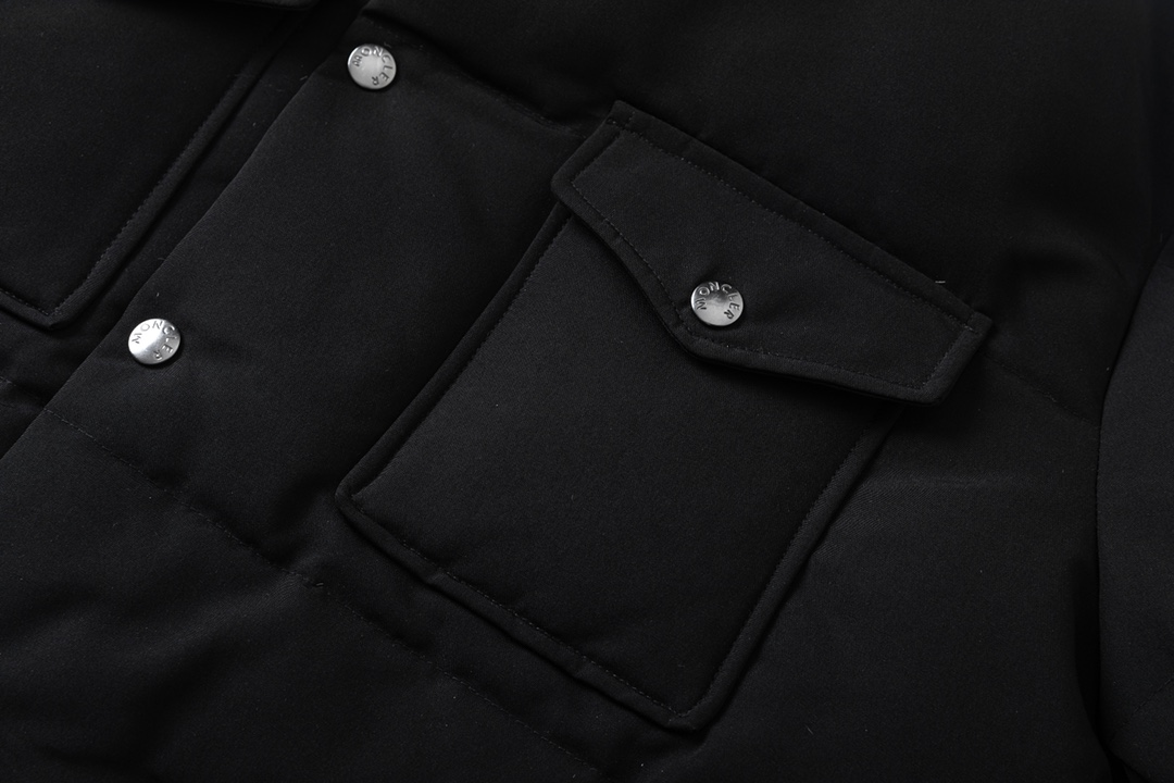 【MONCLER 公式旗艦店】モンクレール  ダウンジャケット好評に付き再入荷！ 241206