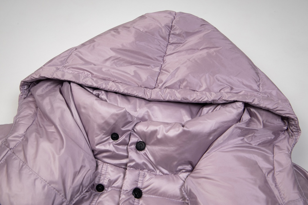 【MONCLER 公式旗艦店】モンクレール  ダウンジャケット好評に付き再入荷！ 241206