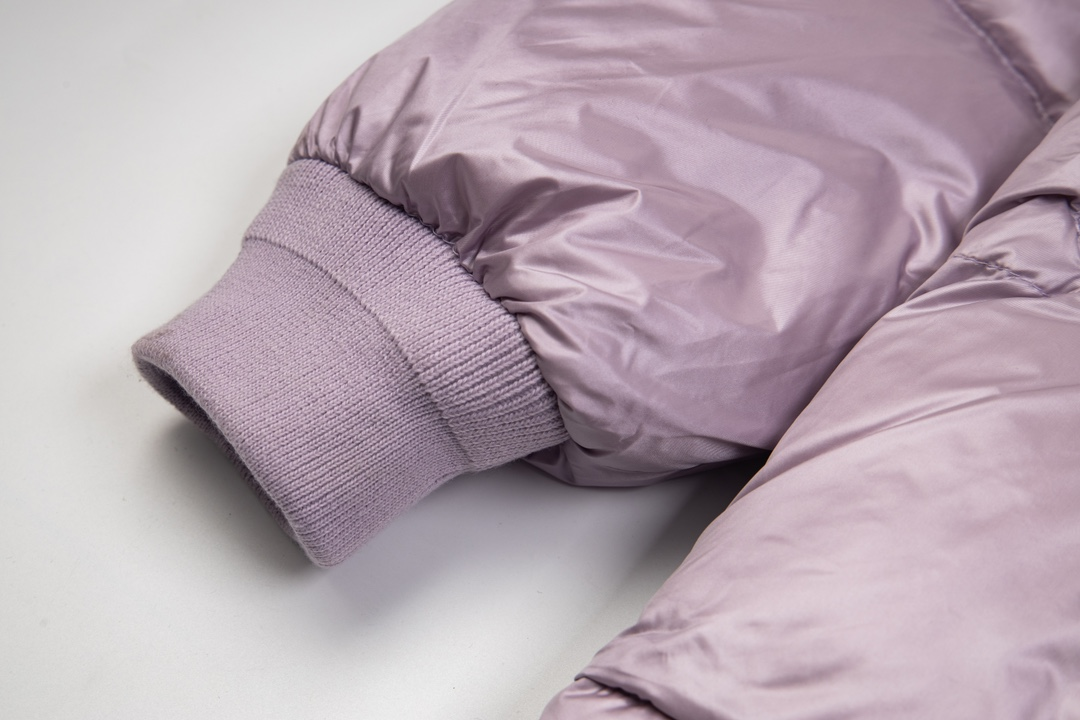 【MONCLER 公式旗艦店】モンクレール  ダウンジャケット好評に付き再入荷！ 241206