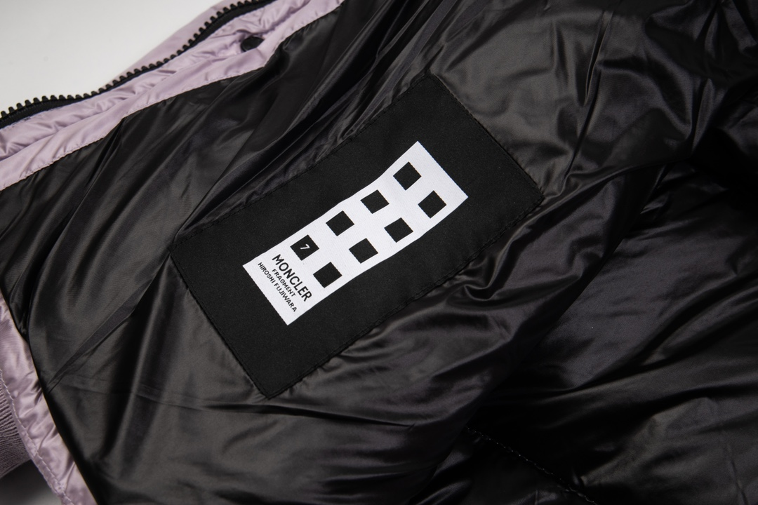 【MONCLER 公式旗艦店】モンクレール  ダウンジャケット好評に付き再入荷！ 241206