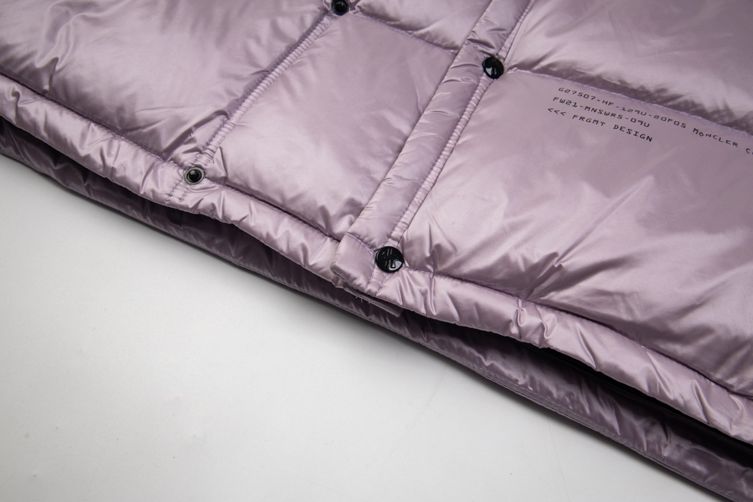 【MONCLER 公式旗艦店】モンクレール  ダウンジャケット好評に付き再入荷！ 241206