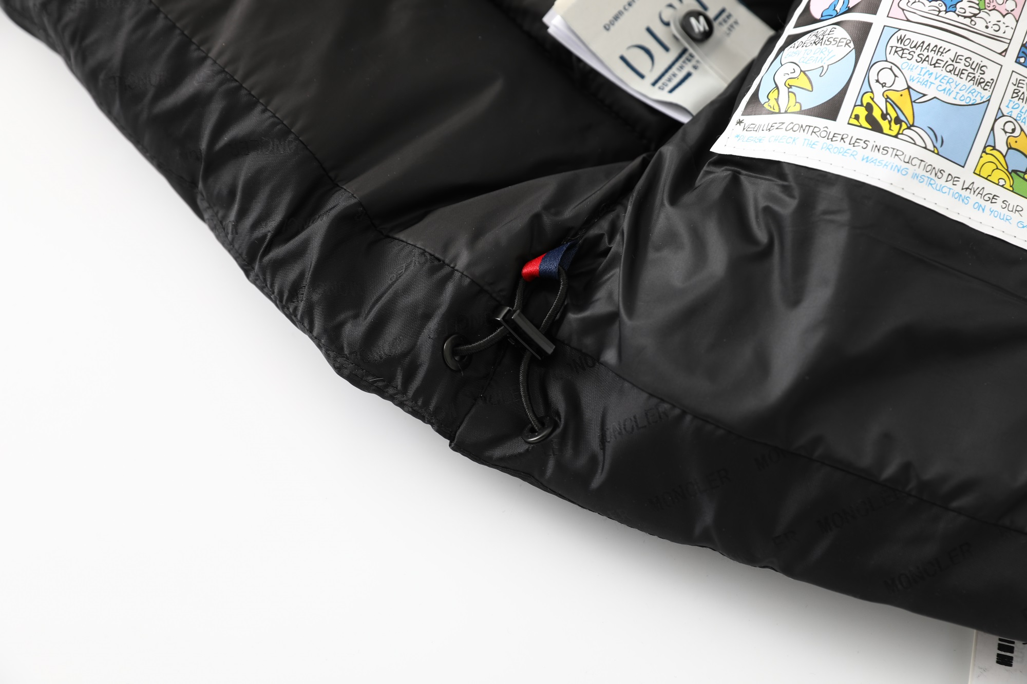 【MONCLER 公式旗艦店】モンクレール  ダウンジャケット好評に付き再入荷！ 241206