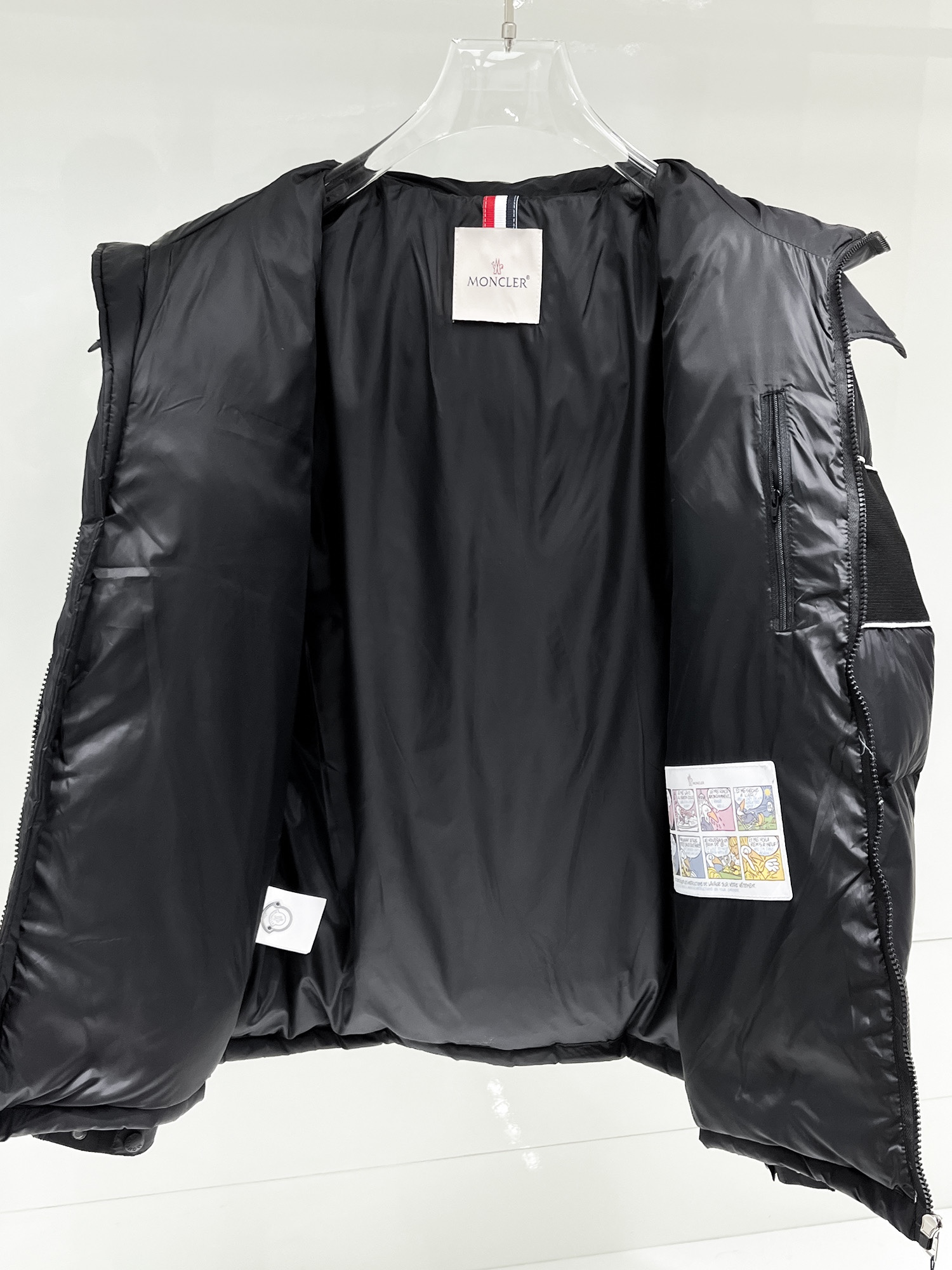 【MONCLER 公式旗艦店】モンクレール  ダウンジャケット好評に付き再入荷！ 241206