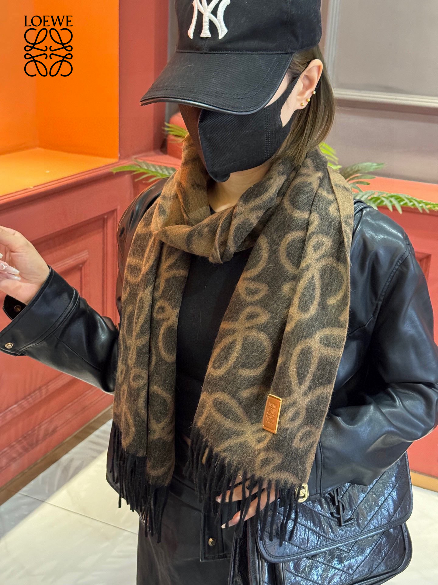 【LOEWE ロエベ】スカーフ 35*200CM   2411091207