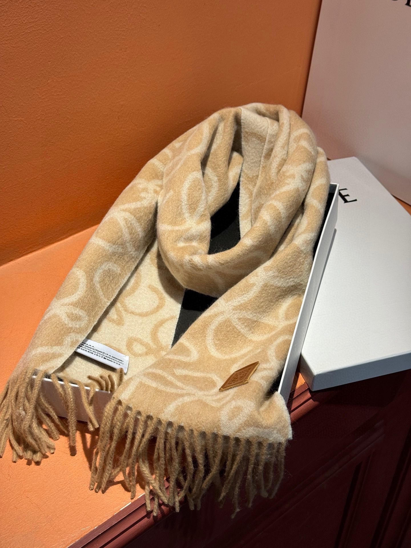 【LOEWE ロエベ】スカーフ 35*200CM   2411091207