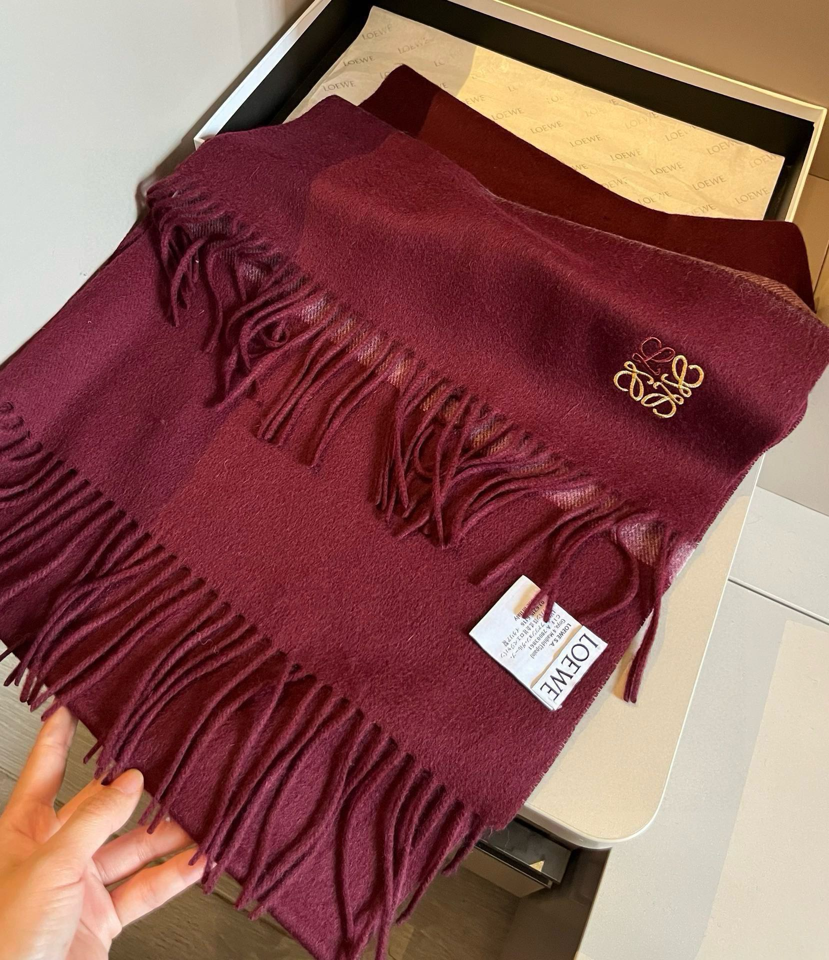 【LOEWE ロエベ】スカーフ 35*180CM   241207