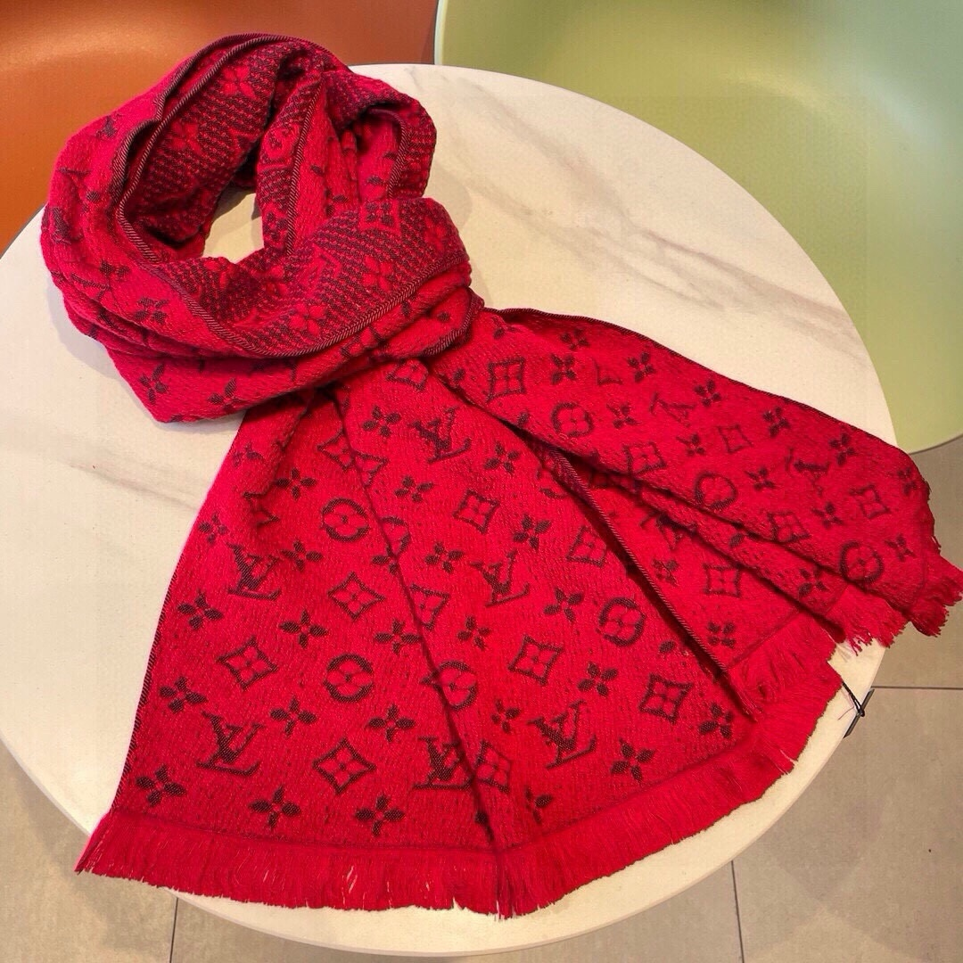 【LOUIS VUITTON   ルイヴィトン】スカーフ 35*180CM   241207