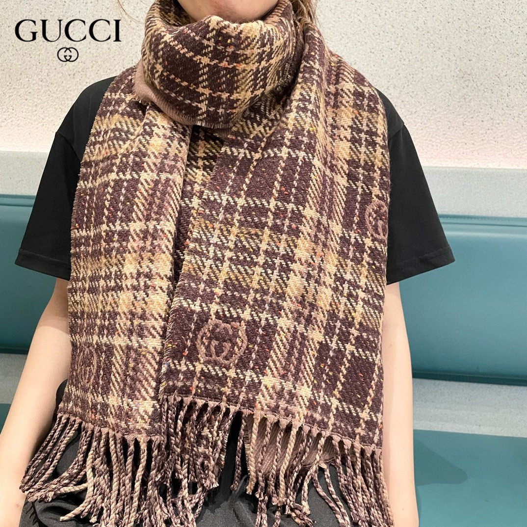 【GUCCI グッチ】スカーフ195*35CM  241209