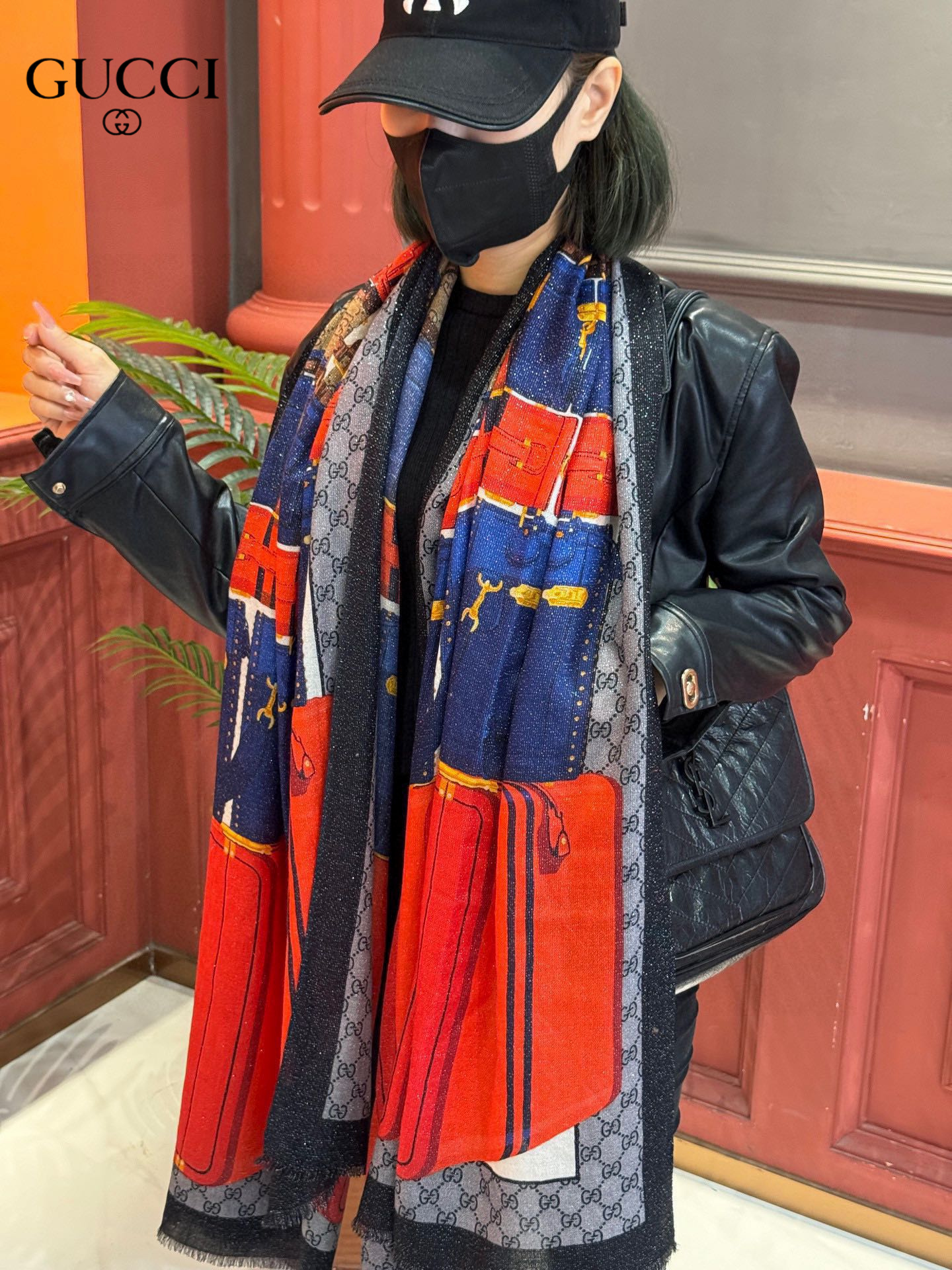 【GUCCI グッチ】スカーフ  110*200CM  241209