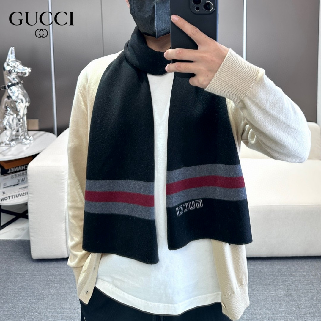 【GUCCI グッチ】スカーフ  32*180CM  241209