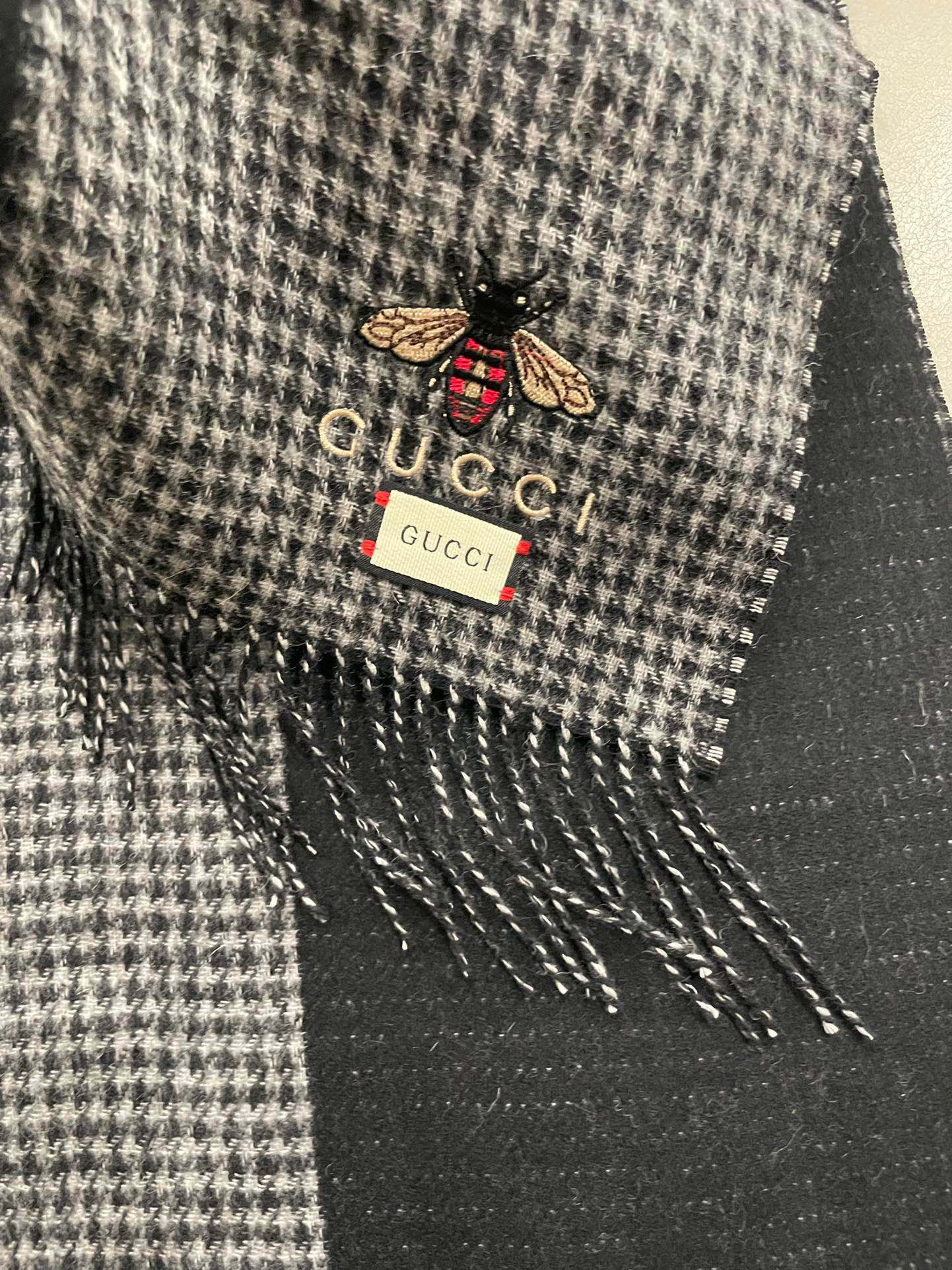 【GUCCI グッチ】スカーフ  32*180CM  241209