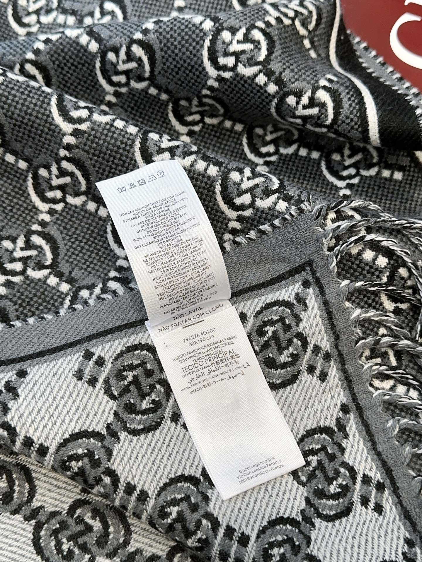 【GUCCI グッチ】スカーフ  33*195CM  241209