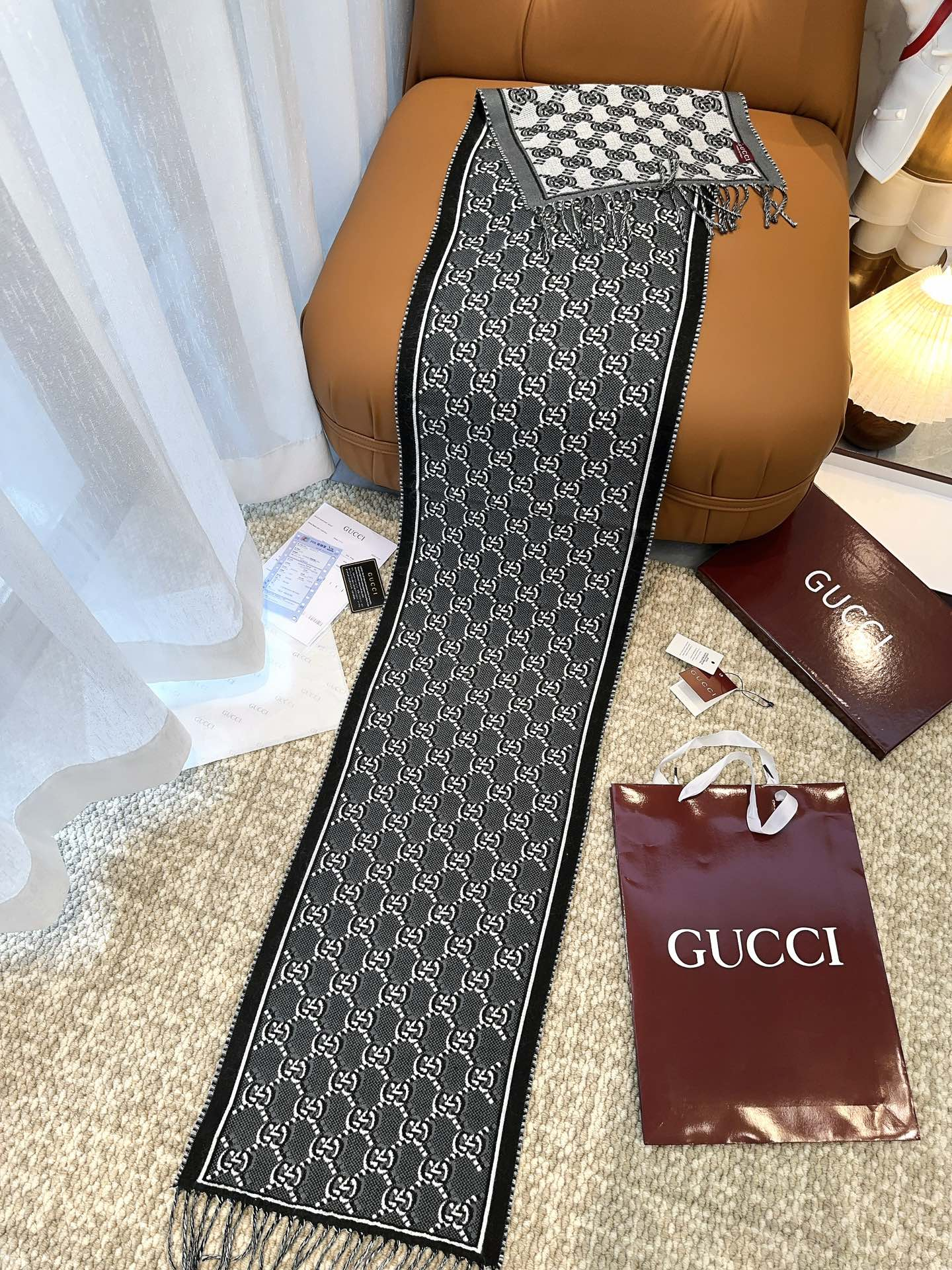 【GUCCI グッチ】スカーフ  33*195CM  241209
