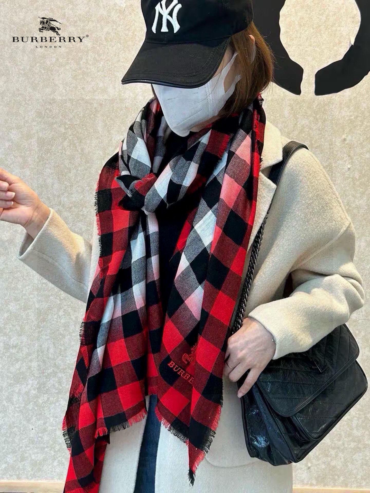 【BURBERRY  バーバリー】スカーフ80*200CM  241209