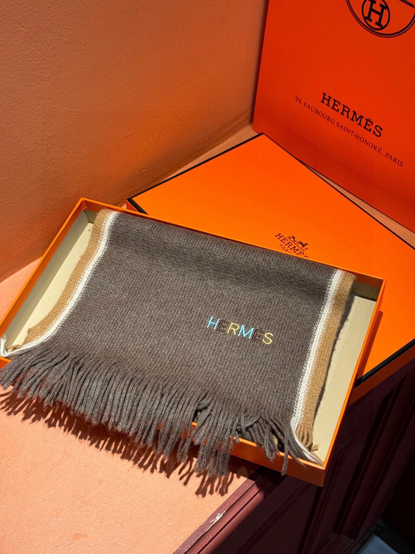 【HERMES エルメス 】スカーフ30*180CM  241210