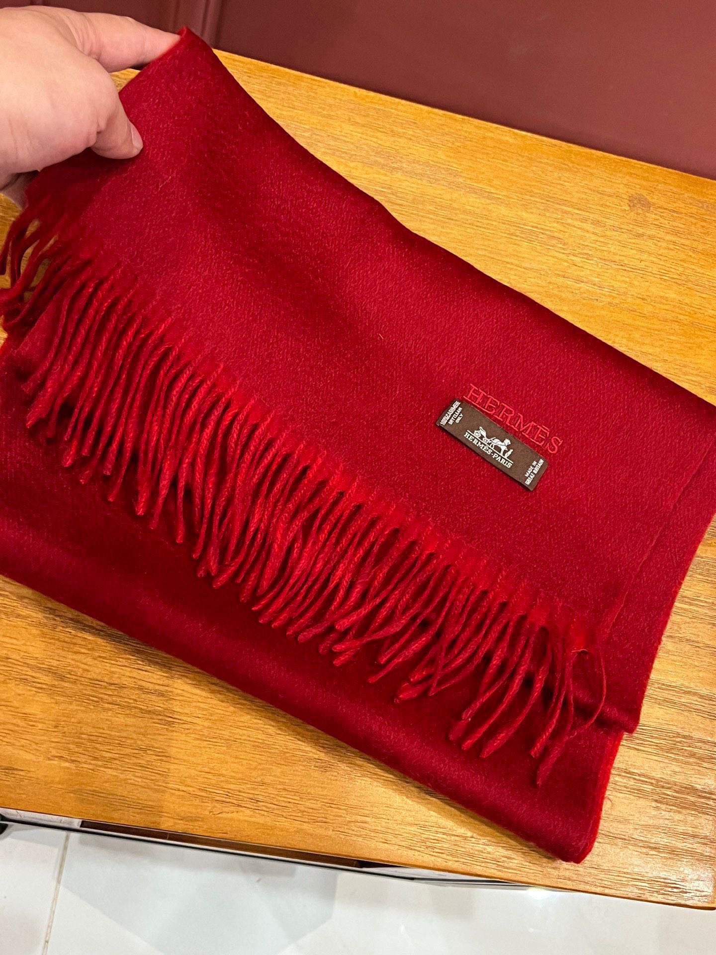 【HERMES エルメス 】スカーフ35*180CM  241210