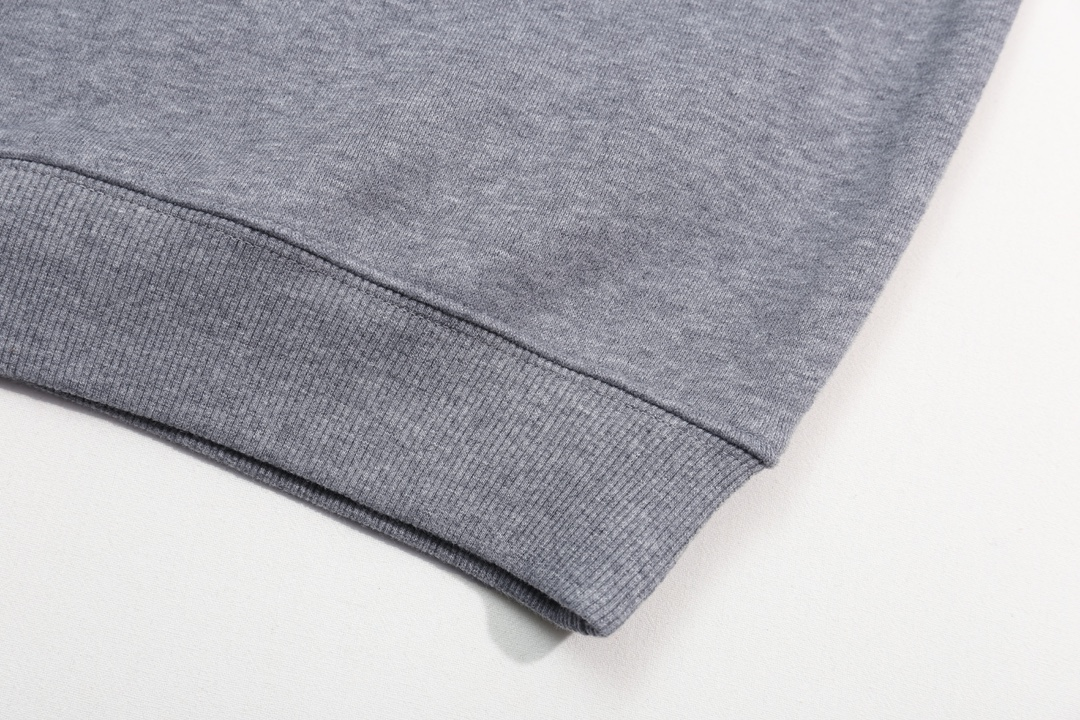 【ARCTERYX 公式旗艦店】アークテリクス  パーカー  スウェット ご好評に付き再入荷！241210