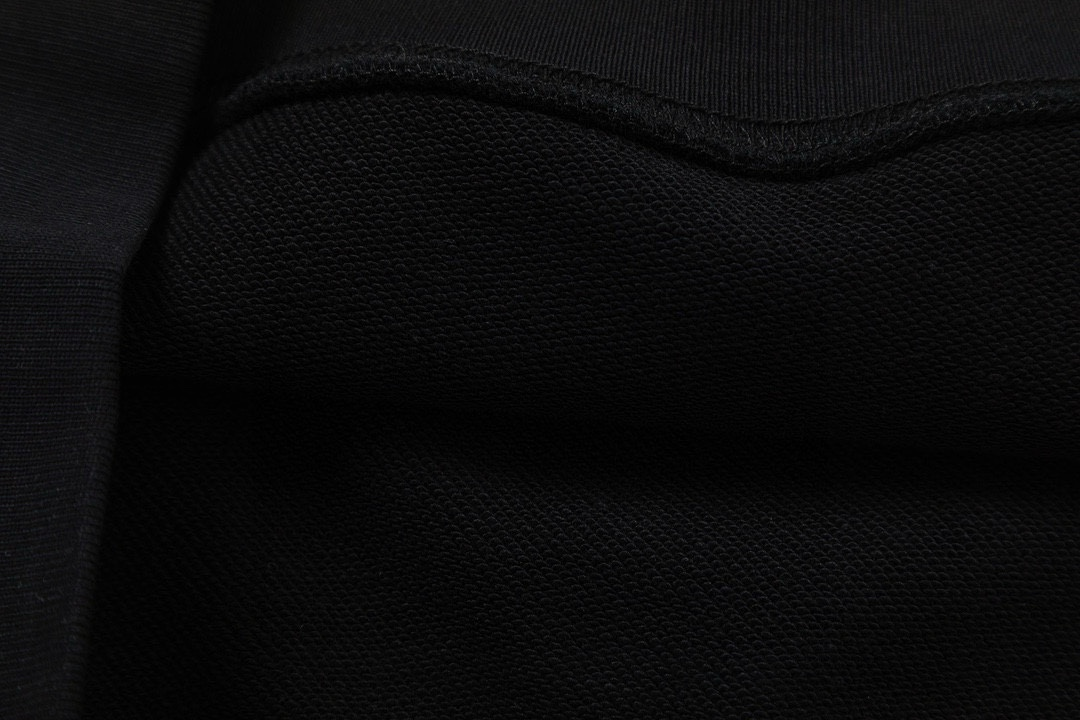 【ARCTERYX 公式旗艦店】アークテリクス  パーカー  スウェット ご好評に付き再入荷！241210