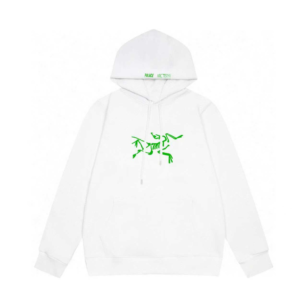 【ARCTERYX 公式旗艦店】アークテリクス  パーカー  スウェット ご好評に付き再入荷！241210