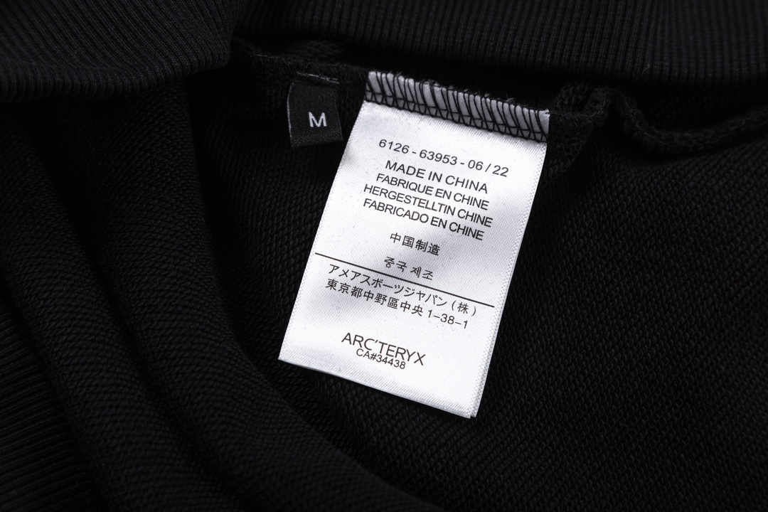 【ARCTERYX 公式旗艦店】アークテリクス  丸首の衛衣  スウェット ご好評に付き再入荷！241210
