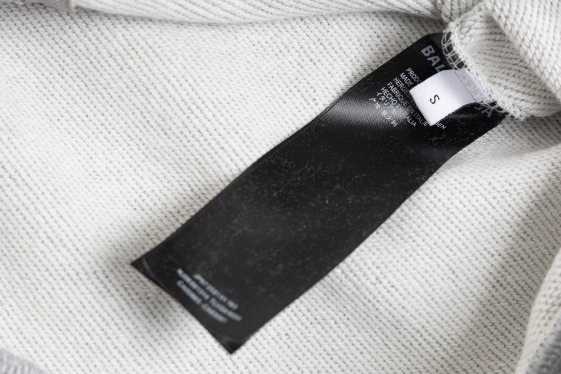 【BALENCIAGA 公式旗艦店】バレンシアガ 丸首の衛衣 スウェット ご好評に付き再入荷！241211