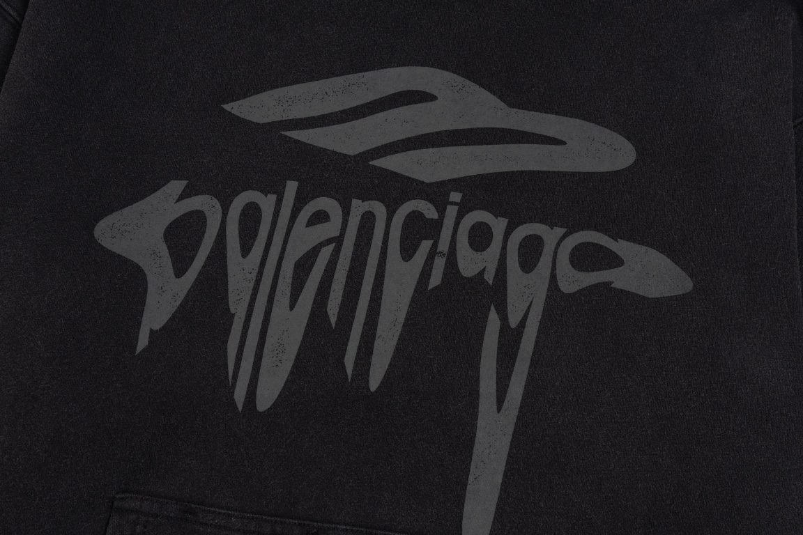 【BALENCIAGA 公式旗艦店】バレンシアガ 丸首の衛衣 スウェット ご好評に付き再入荷！241211