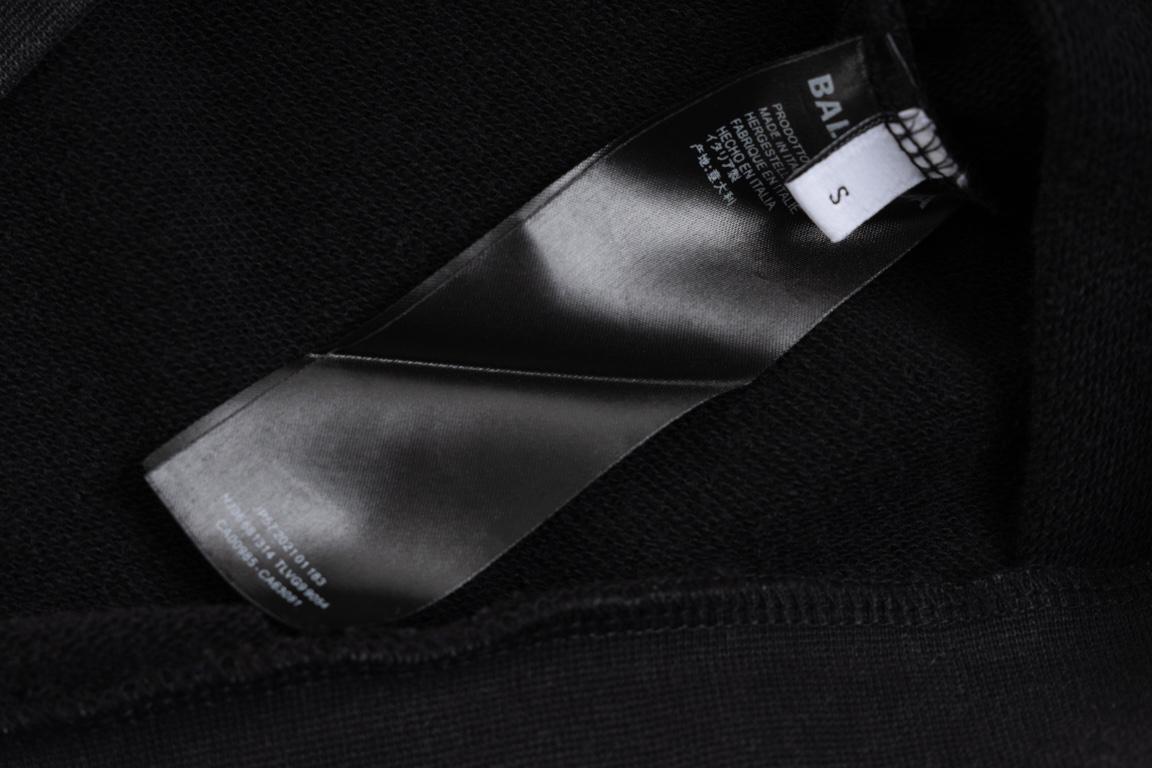 【BALENCIAGA 公式旗艦店】バレンシアガ 丸首の衛衣 スウェット ご好評に付き再入荷！241211