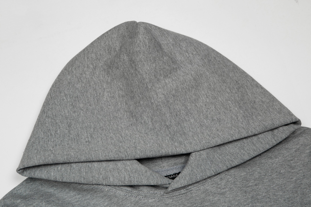 【BALENCIAGA 公式旗艦店】バレンシアガ 丸首の衛衣 スウェット ご好評に付き再入荷！241211