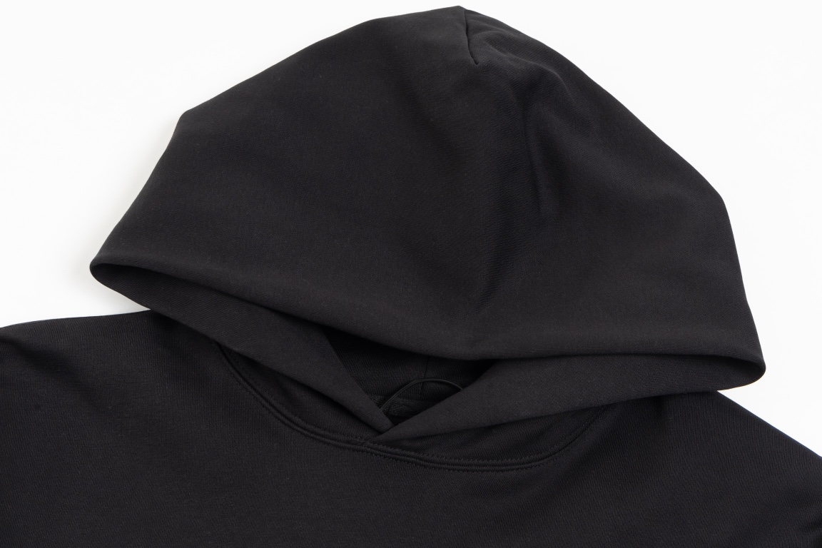 【BALENCIAGA 公式旗艦店】バレンシアガ 丸首の衛衣 スウェット ご好評に付き再入荷！241211