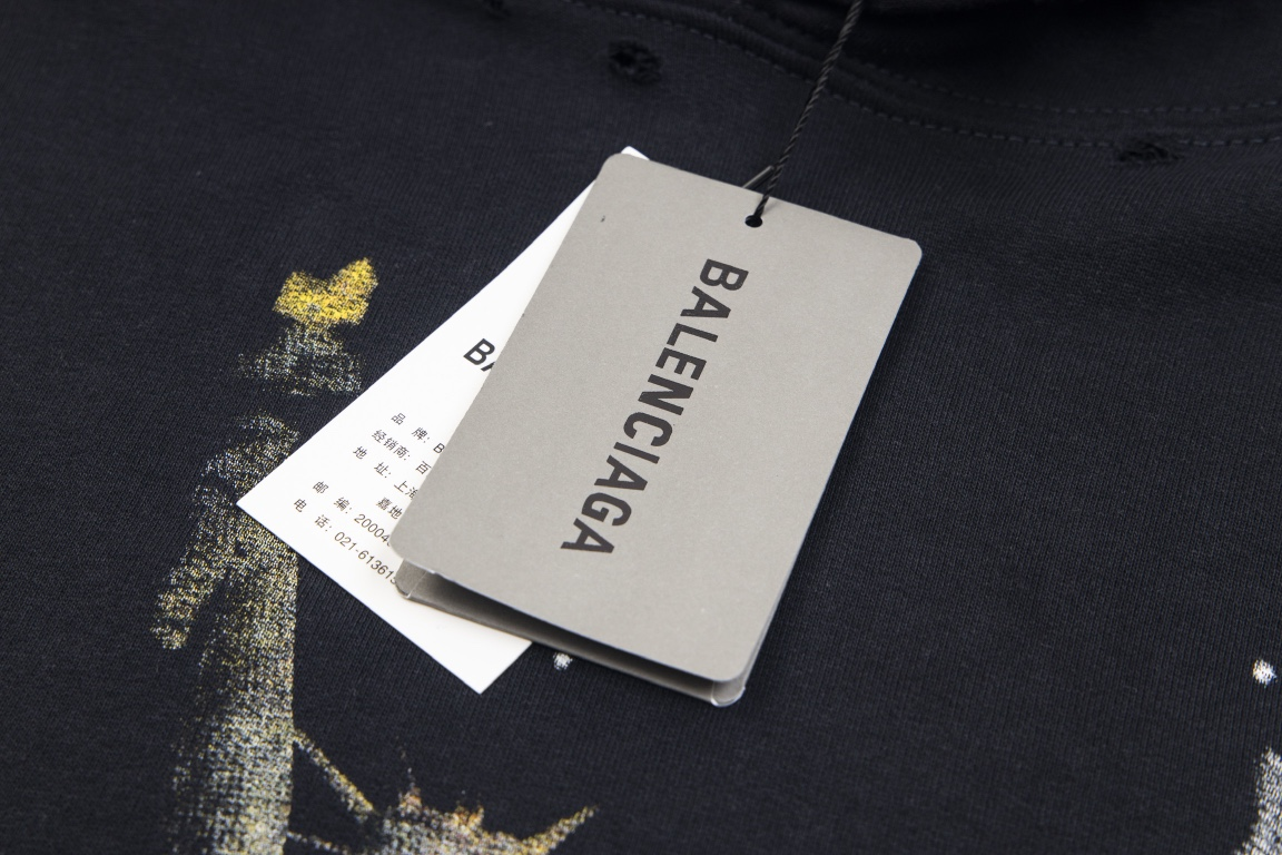 【BALENCIAGA 公式旗艦店】バレンシアガ 丸首の衛衣 スウェット ご好評に付き再入荷！241211