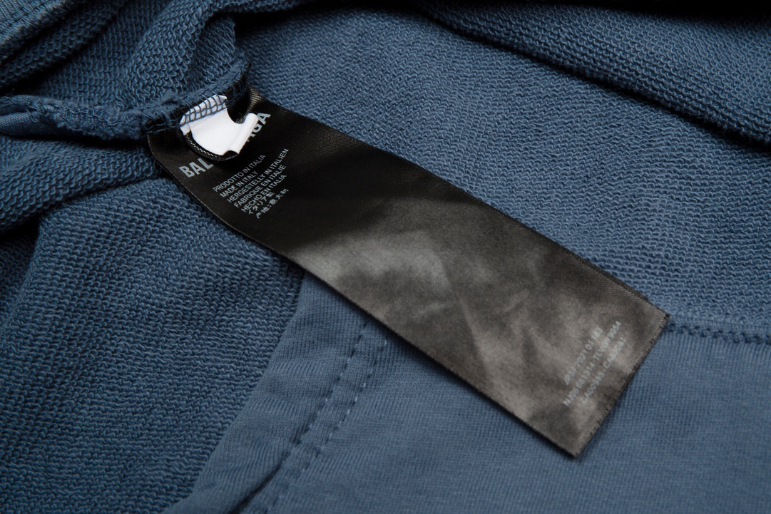 【BALENCIAGA 公式旗艦店】バレンシアガ  パーカー  スウェット ご好評に付き再入荷！241211