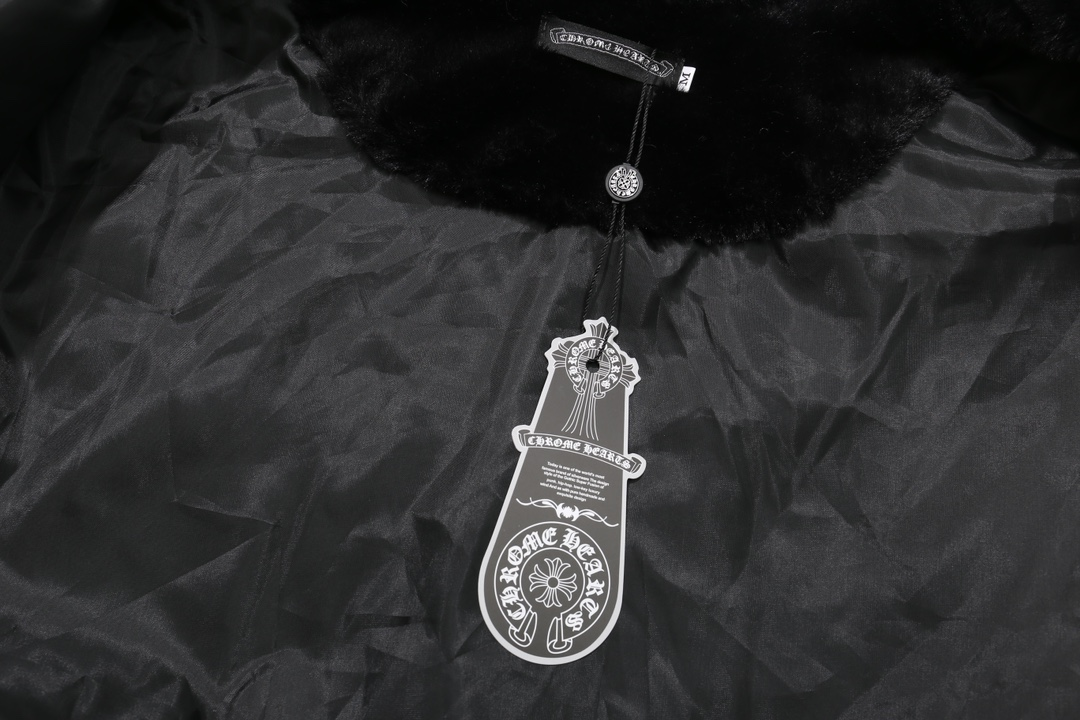 【CHROME HEARTS】クロムハーツ ジャケット着ご好評に付き再入荷！241212