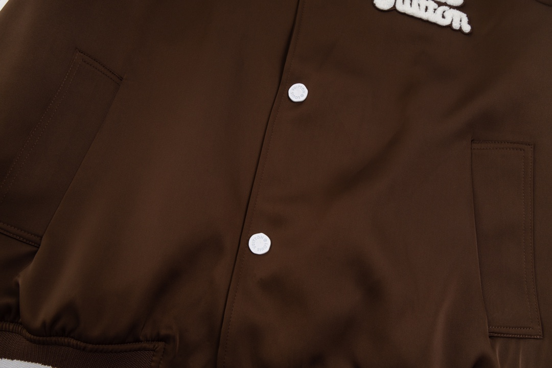 LV【LOUIS VUITTON  公式旗艦店】ルイヴィトン 野球着  ジャケット着ご好評に付き再入荷！241212