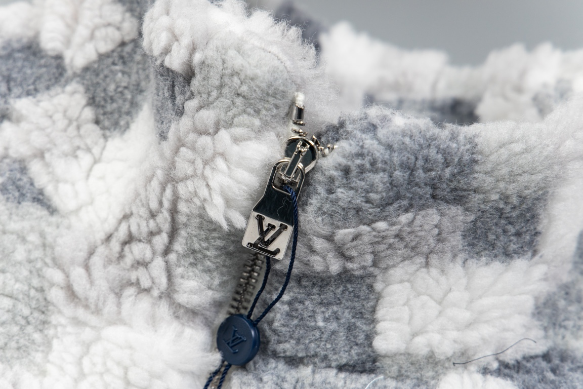 LV【LOUIS VUITTON  公式旗艦店】ルイヴィトン 野球着  ジャケット着ご好評に付き再入荷！241212