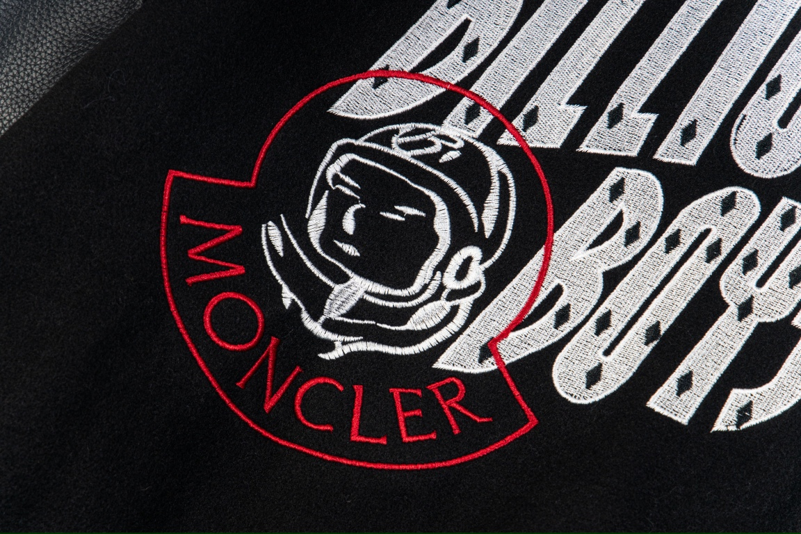 【MONCLER 公式旗艦店】 モンクレール  ジャケット着 ご好評に付き再入荷！241212