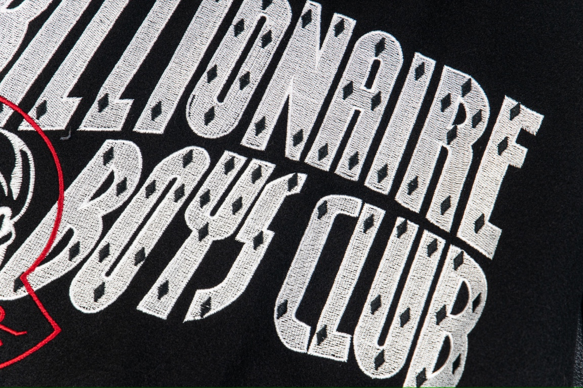 【MONCLER 公式旗艦店】 モンクレール  ジャケット着 ご好評に付き再入荷！241212