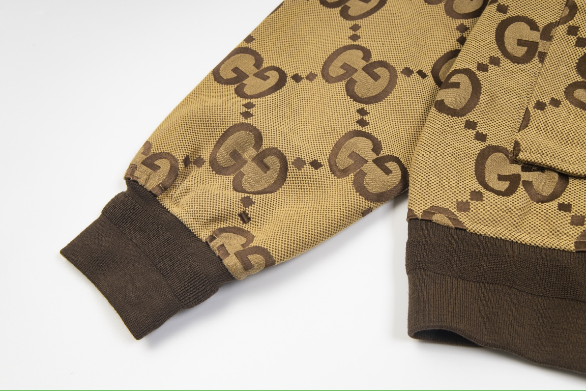 【GUCCI  公式旗艦店】グッチ  ジャケット着 ご好評に付き再入荷！241111