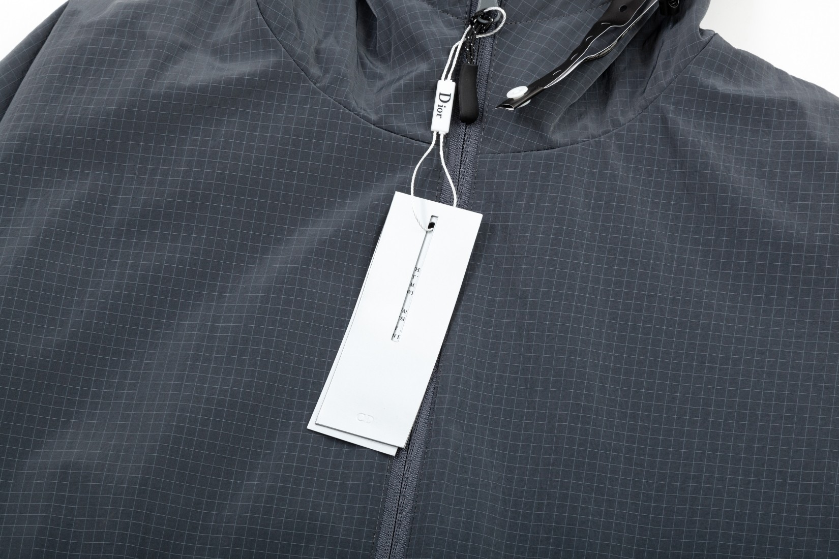 【DIOR  公式旗艦店】ディオール  ジャケット着 好評に付き再入荷！241212