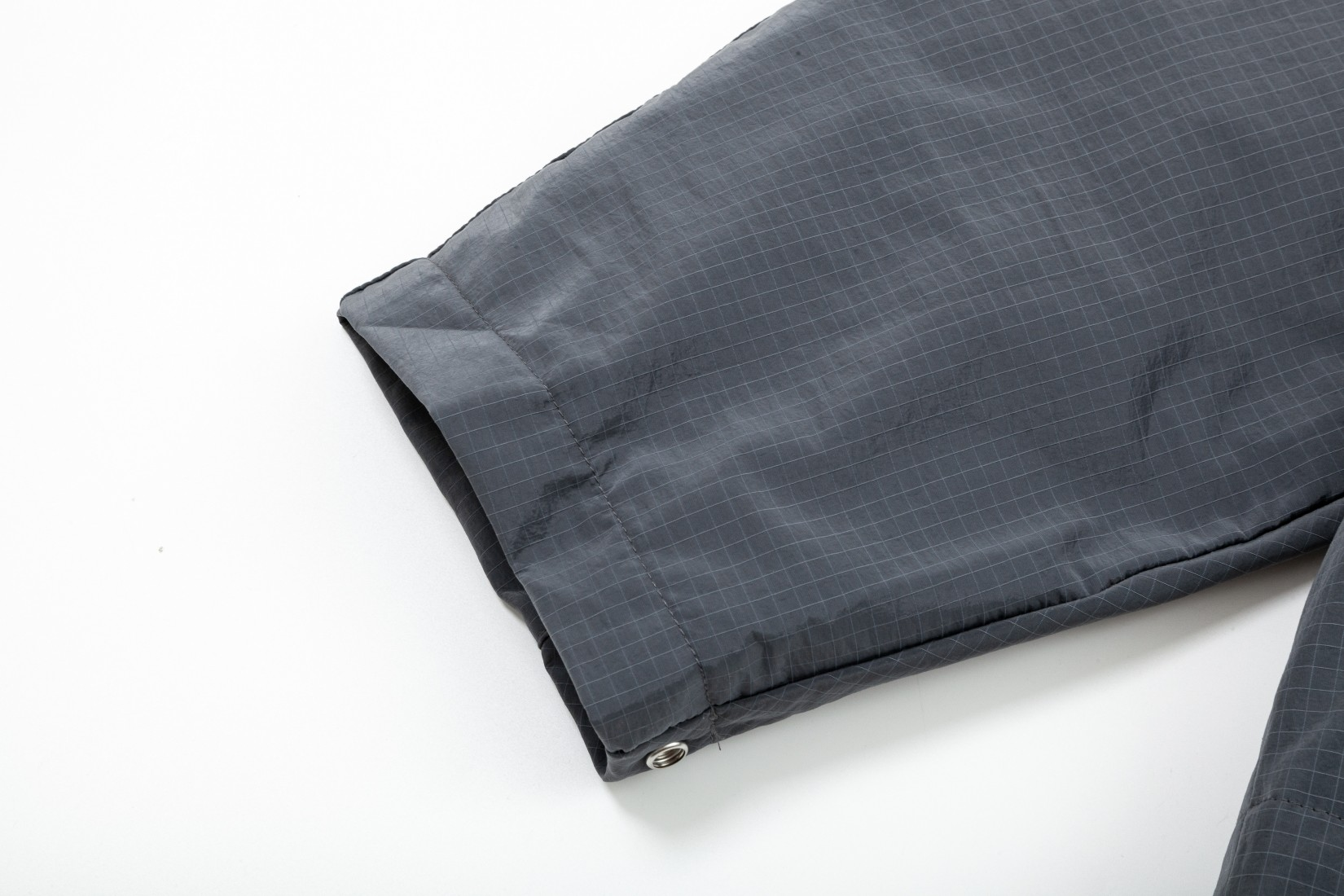 【DIOR  公式旗艦店】ディオール  ジャケット着 好評に付き再入荷！241212