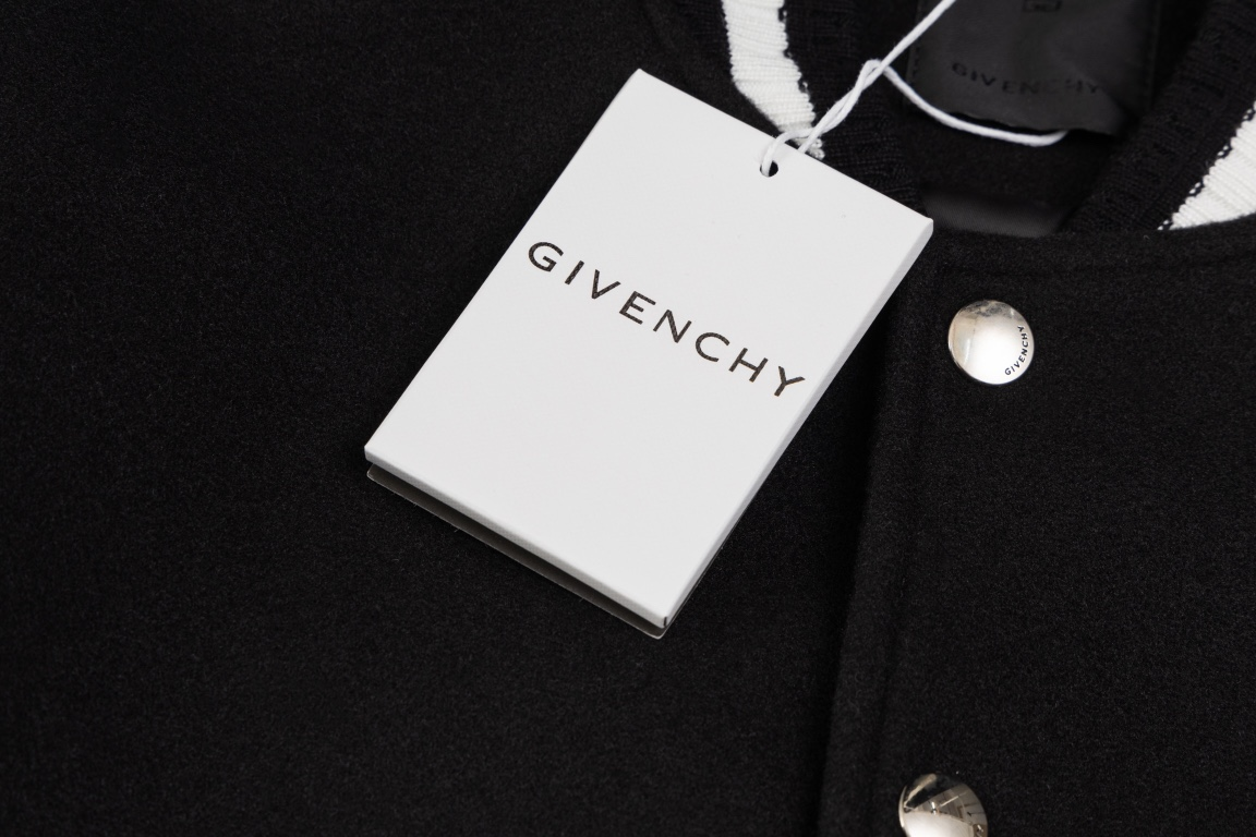 【GIVENCHY 公式旗艦店】ジバンシー 野球着  ジャケット着 ご好評に付き再入荷！241023