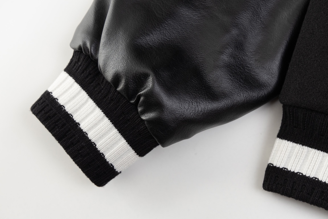 【GIVENCHY 公式旗艦店】ジバンシー 野球着  ジャケット着 ご好評に付き再入荷！241023