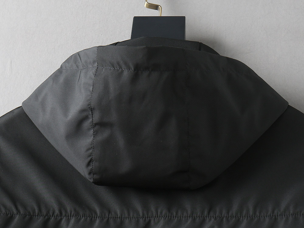 【PRADA  公式旗艦店】プラダ   ジャケット着 好評に付き再入荷！241213