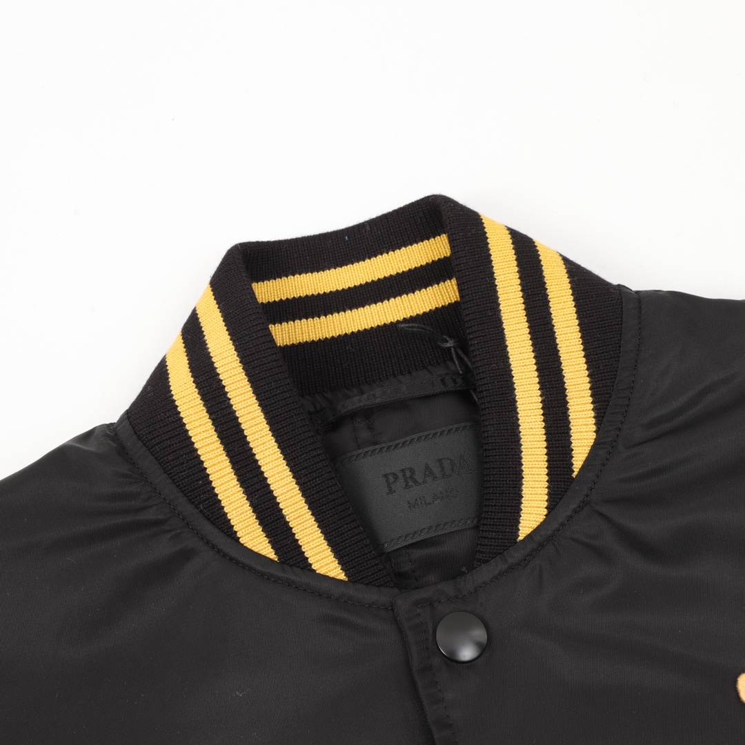 【PRADA  公式旗艦店】プラダ   ジャケット着 好評に付き再入荷！ 241213