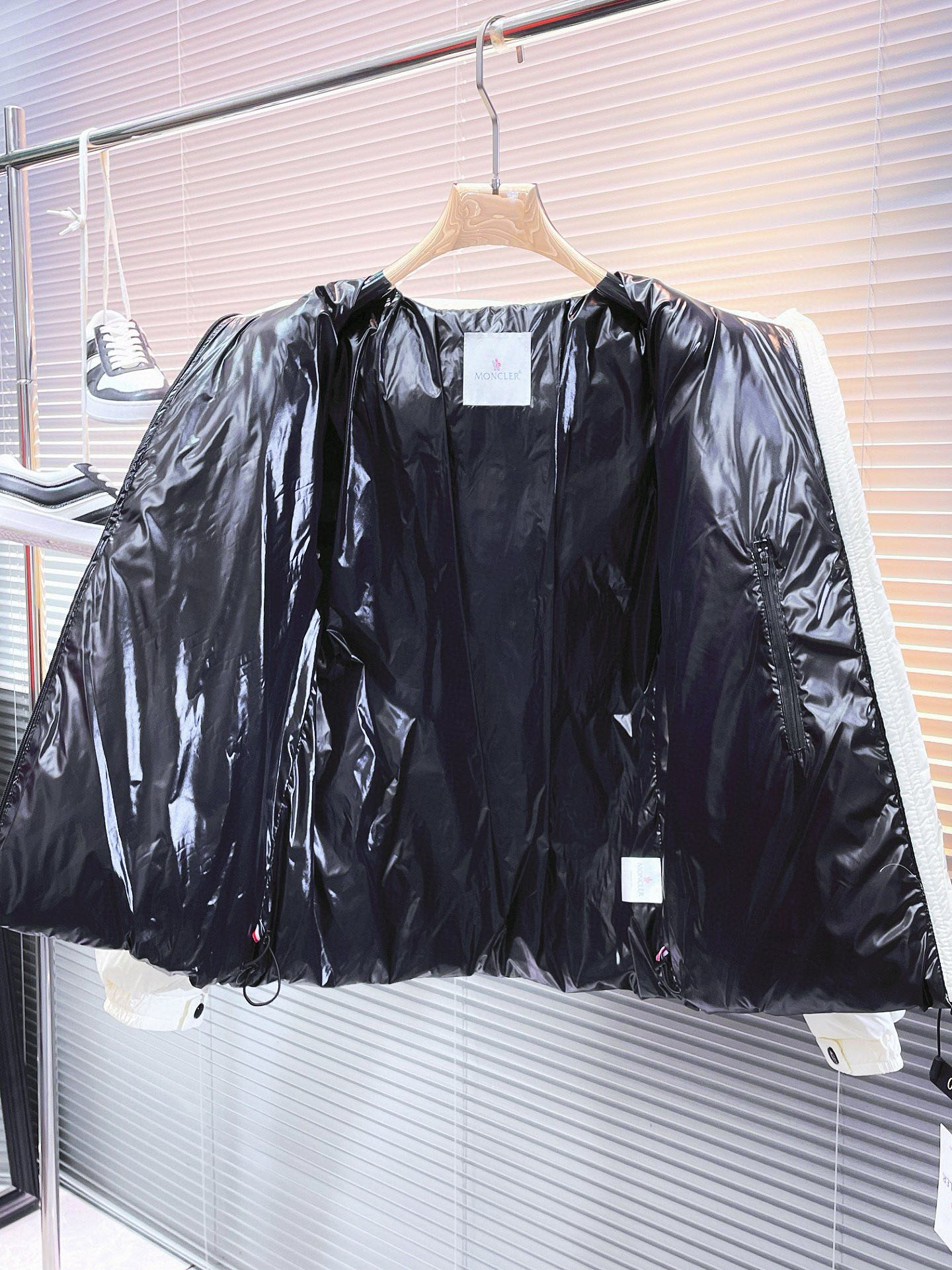 【MONCLER 公式旗艦店】モンクレール  ダウンジャケット好評に付き再入荷！ 241213