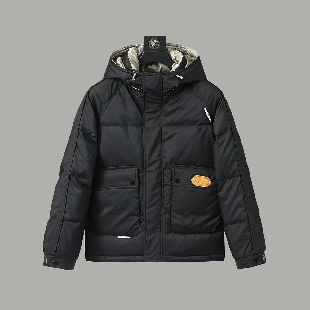 【LOUIS VUITTON  公式旗艦店】ルイヴィトン ダウンジャケット好評に付き再入荷！ 241213