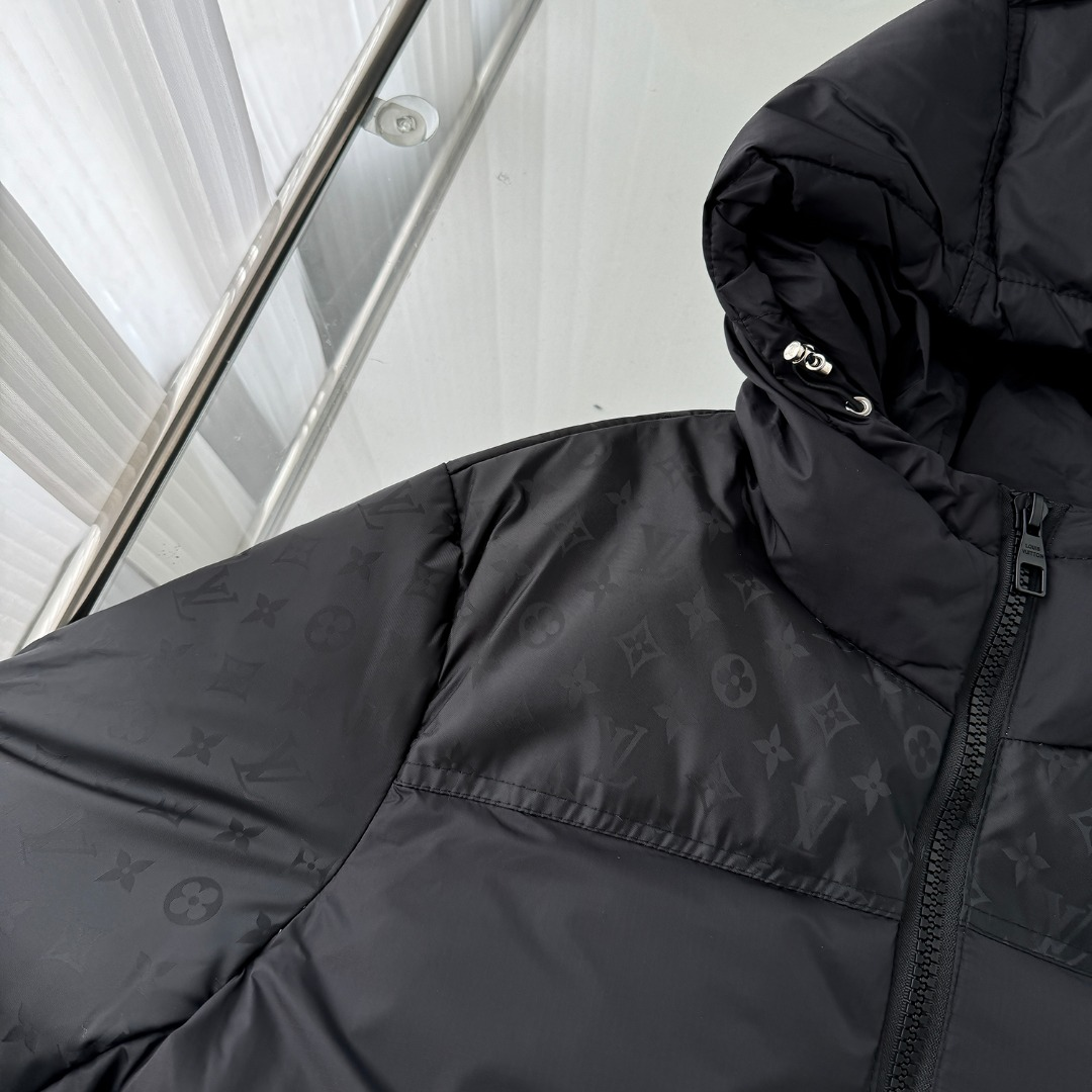 【LOUIS VUITTON  公式旗艦店】ルイヴィトン ダウンジャケット好評に付き再入荷！ 241213