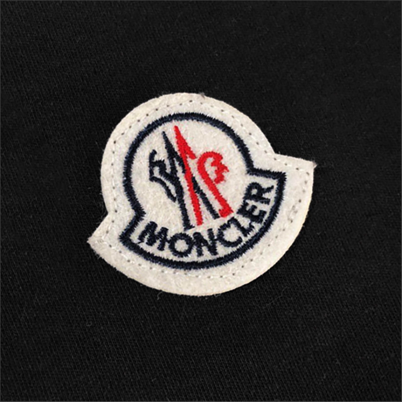 【MONCLER   公式旗艦店】モンクレール   パーカー スウェット ご好評に付き再入荷！241214
