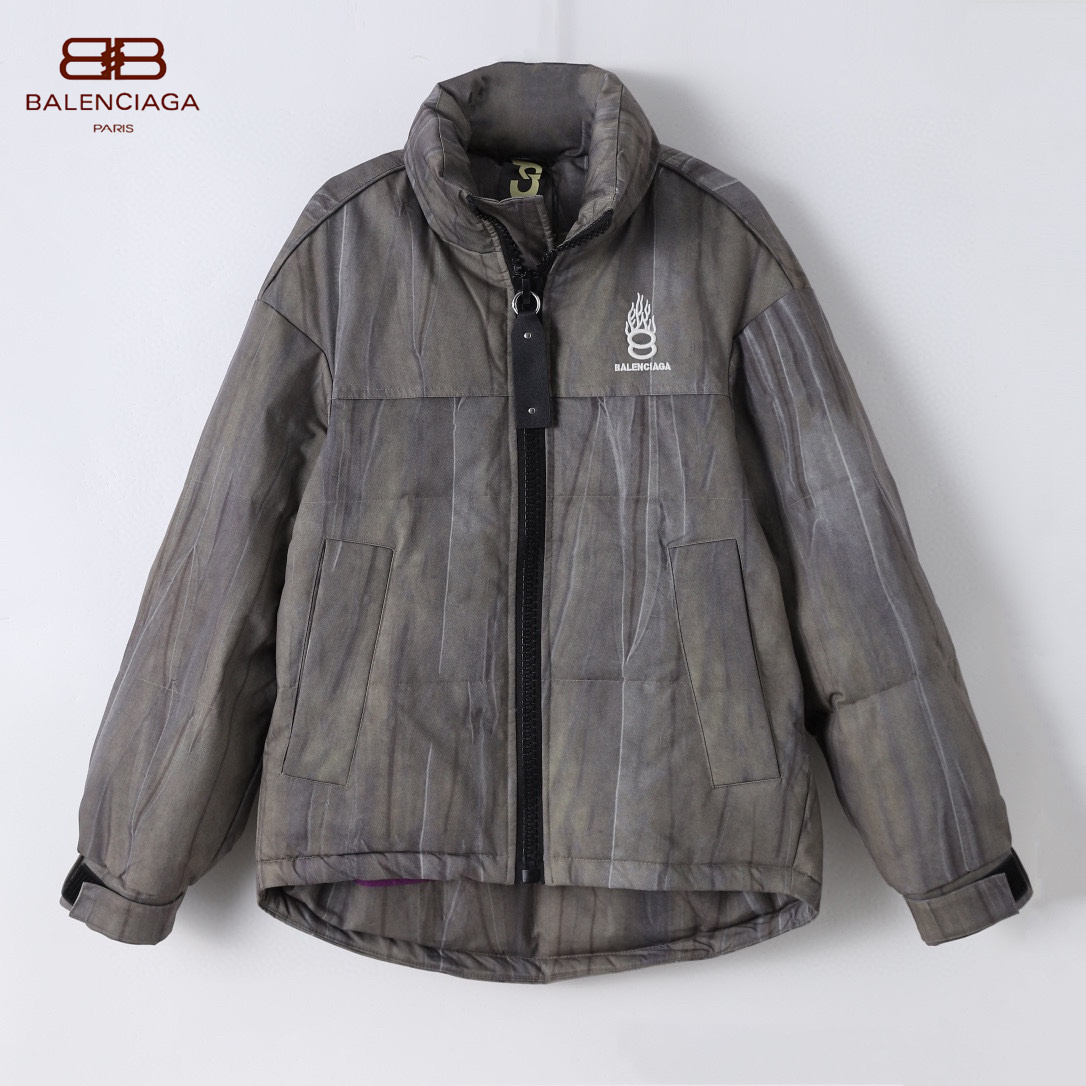 【BALENCIAGA   公式旗艦店】バレンシアガ   ダウンジャケット ご好評に付き再入荷！  241214