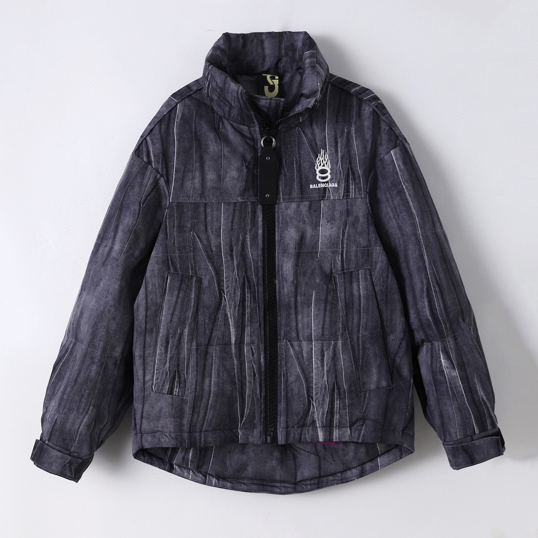 【BALENCIAGA   公式旗艦店】バレンシアガ   ダウンジャケット ご好評に付き再入荷！  241214