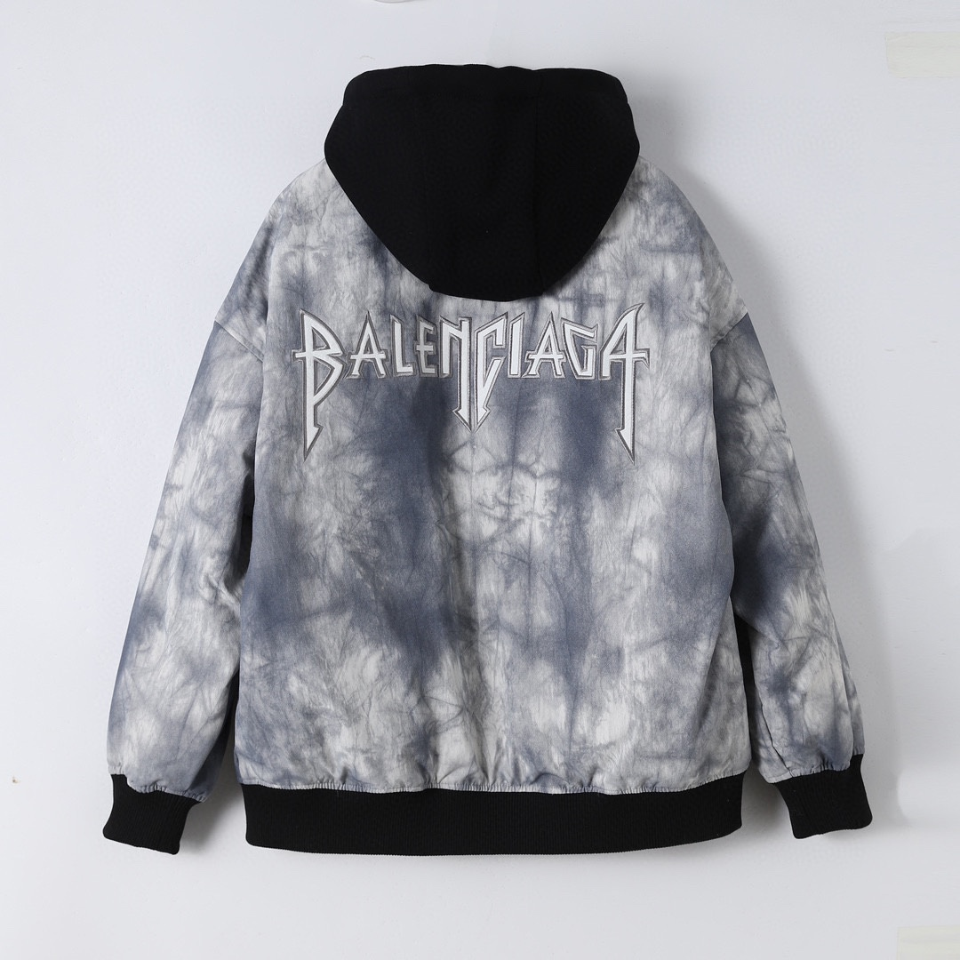 【BALENCIAGA   公式旗艦店】バレンシアガ   ダウンジャケット ご好評に付き再入荷！ 241214